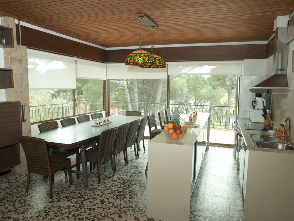 VILLA<br> CoWork & Villa